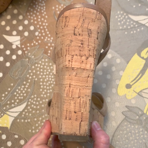 Michael Kors Suede Strapped Wedges 7.5-8 in Size - Picture 9 of 16